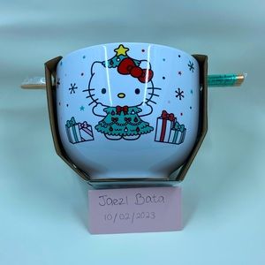Hello Kitty ramen bowl